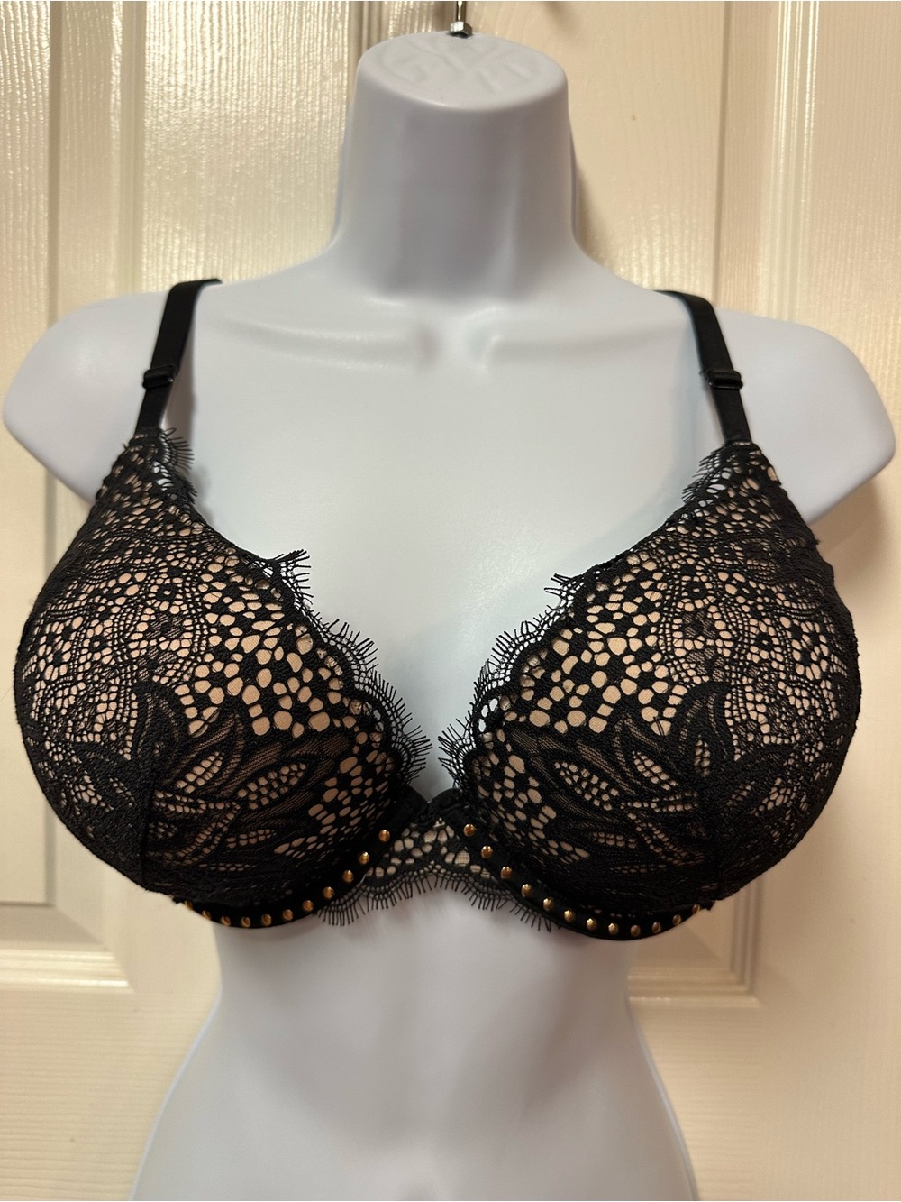 Victoria's Secret Black Lace Push-Up Bra with Nude Lining